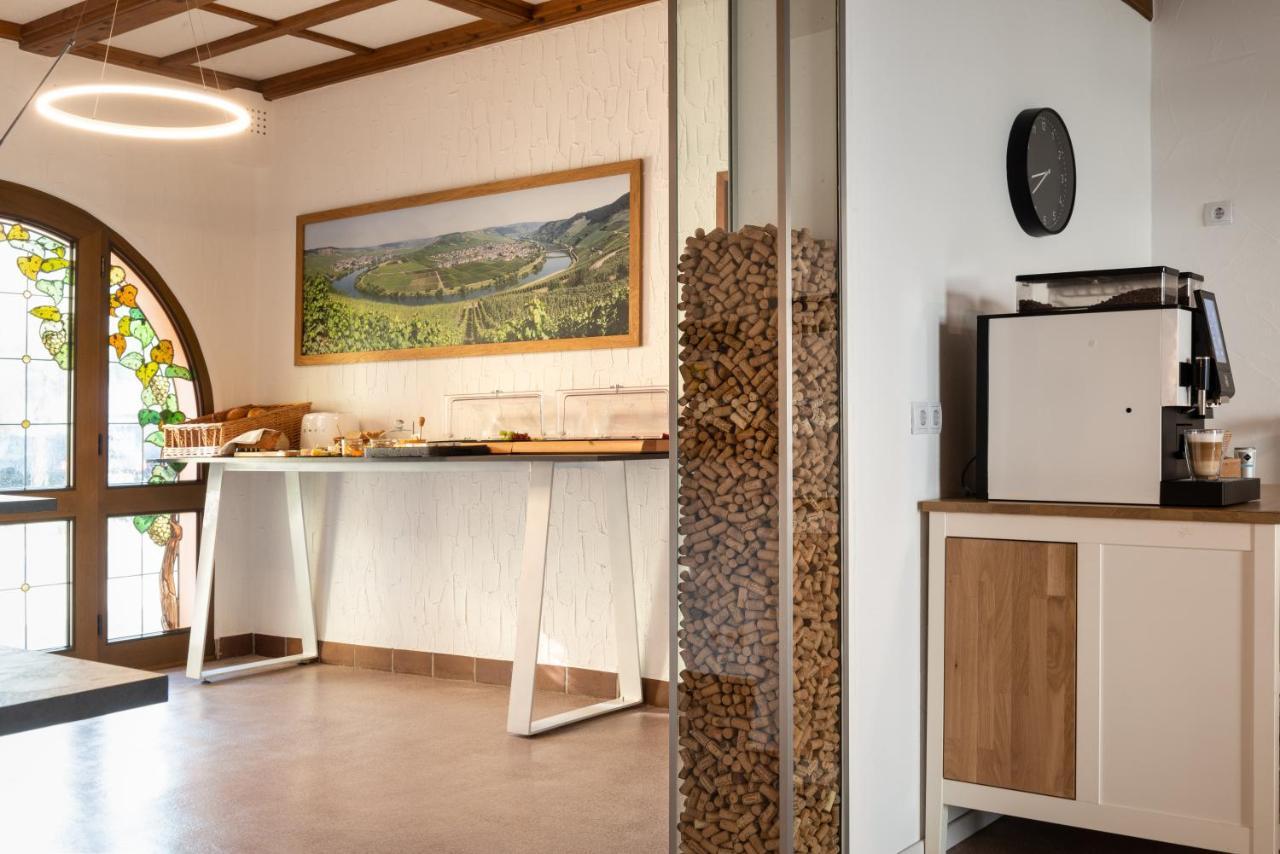 Moselweingut & Gaestehaus Hubertushof Trittenheim Dış mekan fotoğraf