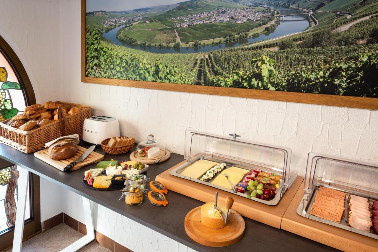 Moselweingut & Gaestehaus Hubertushof Trittenheim Dış mekan fotoğraf